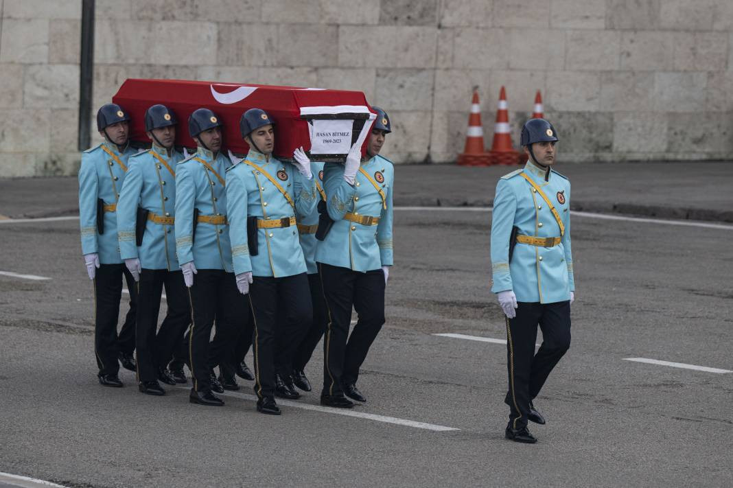 Hasan Bitmez için Meclis'te cenaze töreni. Babası Filistin atkısıyla uğurladı - Resim: 21